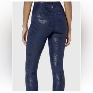 Lilly Pulitzer Luxletic Weekender High Rise Onyx Shoreline Foil Leggings Large